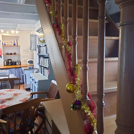 Le Gîte au Coin des Abeilles La Caillère Extérieur photo